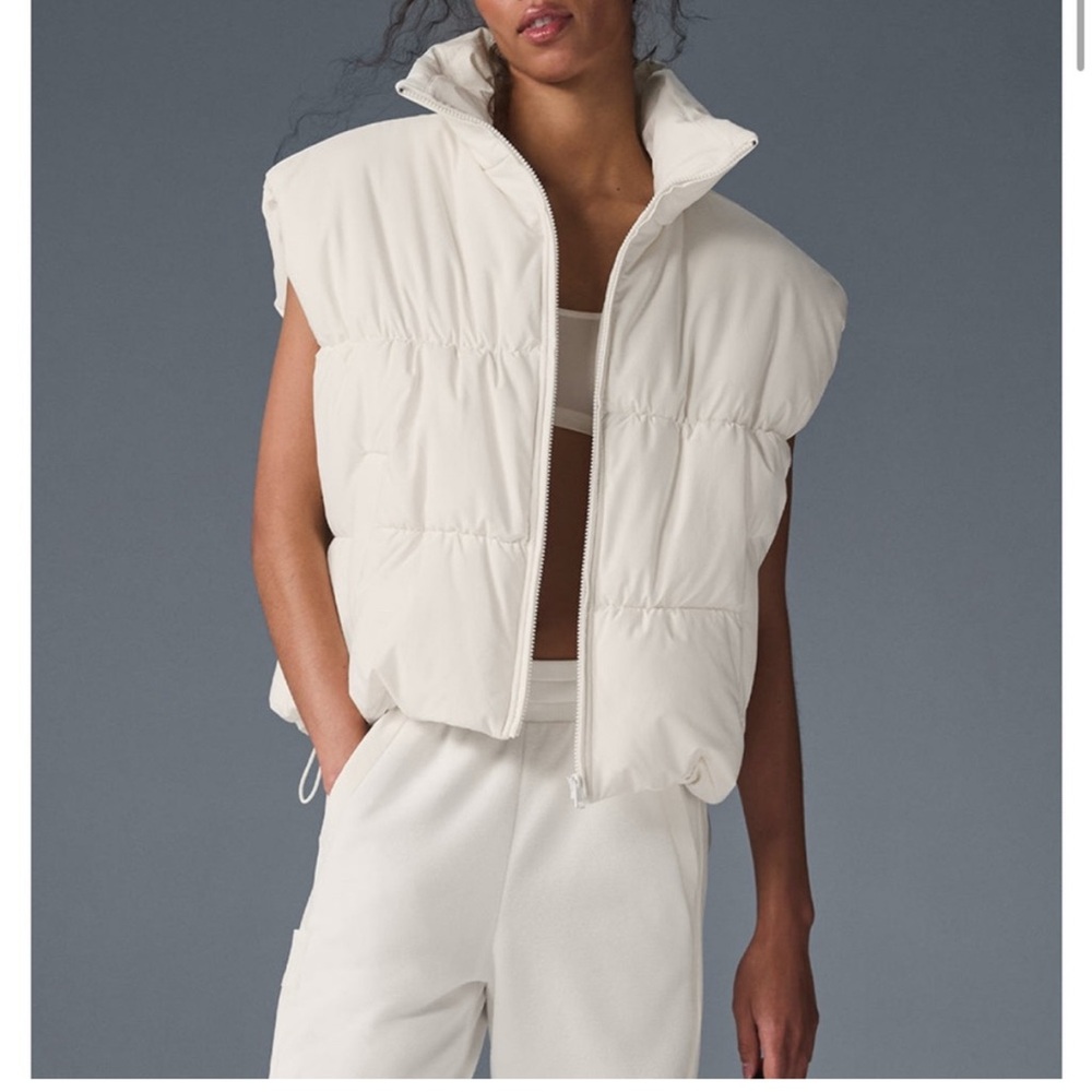 ALO Yoga Incline Puffer Vest